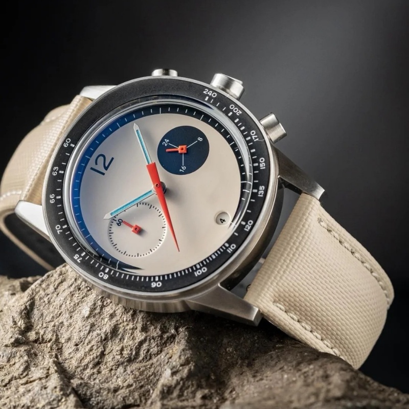 CILOA 新しいシンプルな腕時計メンズライト高級ギフト高品 - Luxury Watch Hublot のレビューと価格