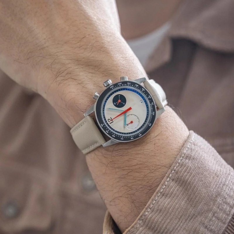 CILOA 新しいシンプルな腕時計メンズライト高級ギフト高品 - Luxury Watch Hublot のレビューと価格