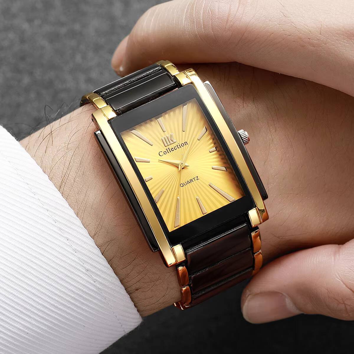 高級長方形メンズビジネスウォッチステンレススチールストラップ - Luxury Watch Organizer For Men のレビューと価格